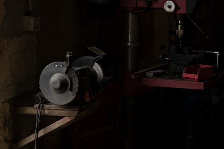 Uma Maquina Com Um Objeto Circular 2TupjkJ Bqg